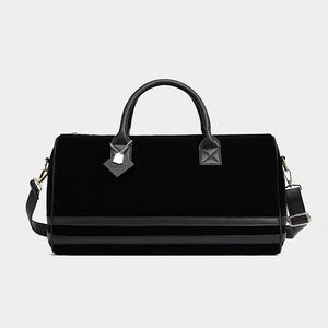 Stylish Black Duffel Bag